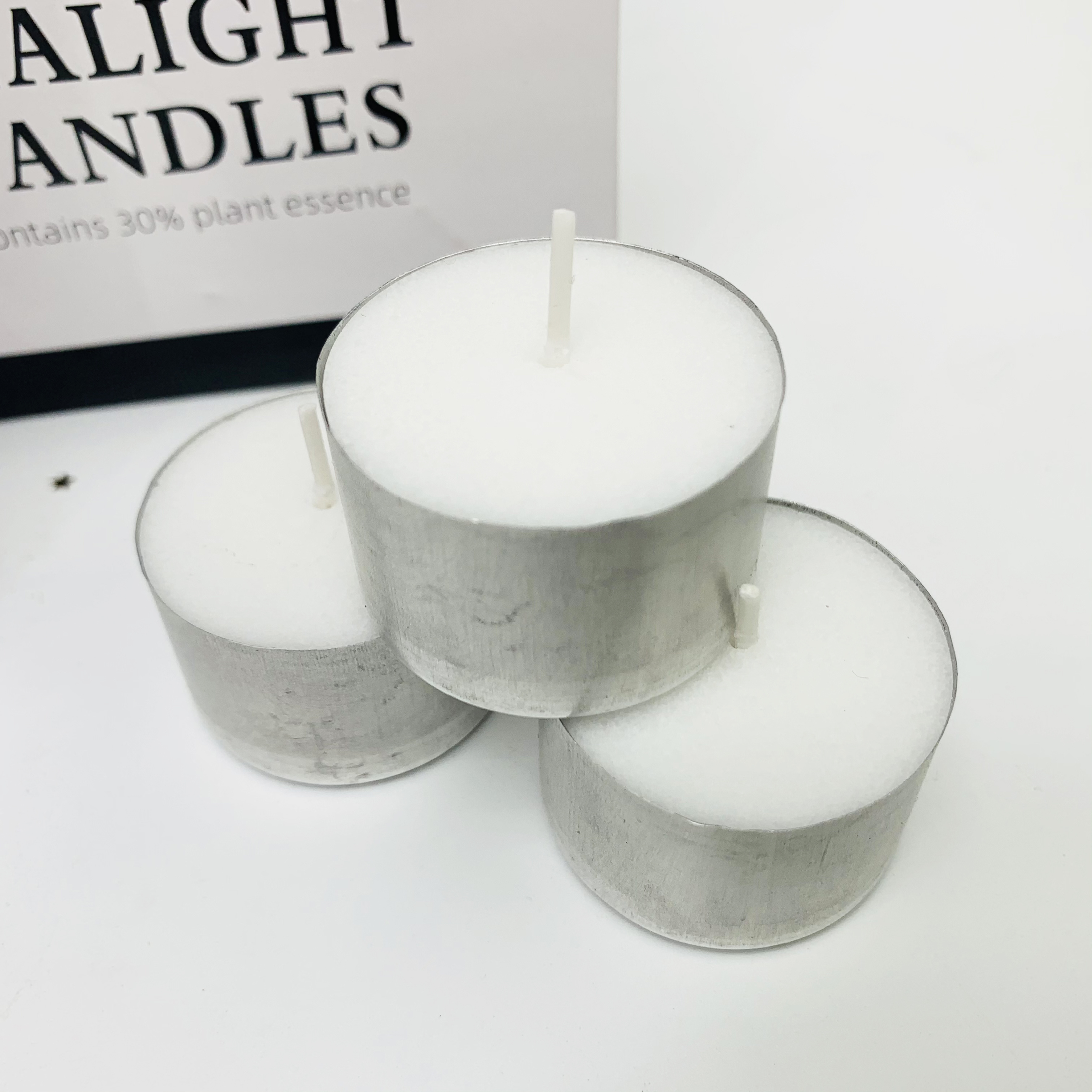 High Quality Unscented Tealight Candles Small White Votive Paraffin Wax Tealight Candle Set