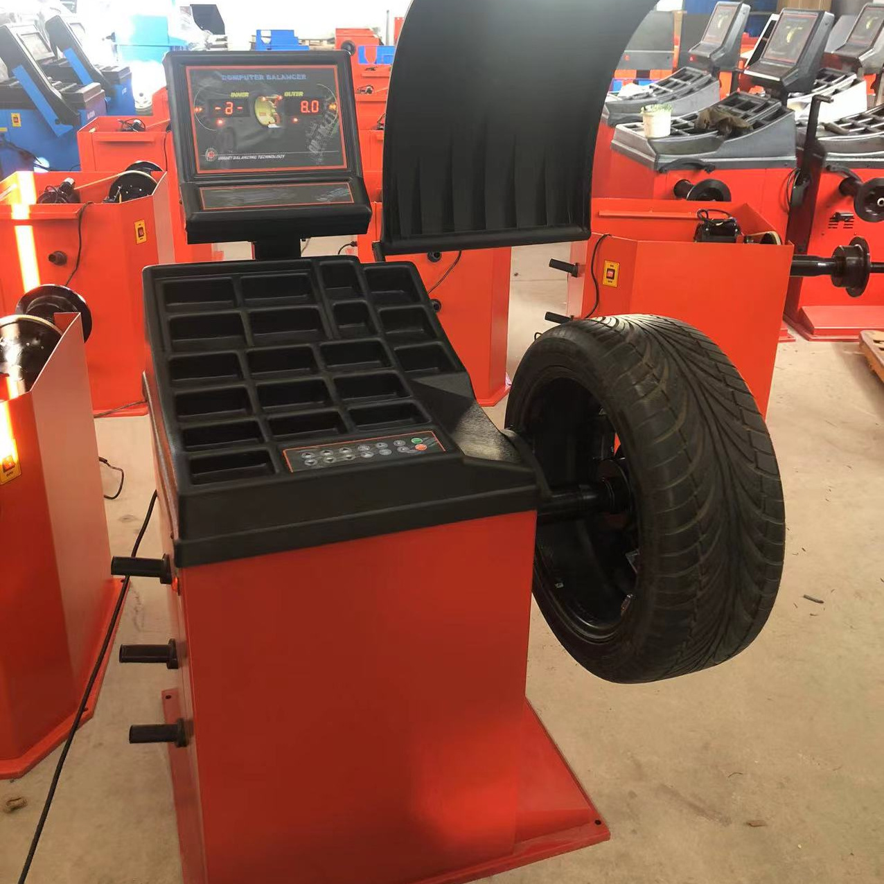 Wheel Balancer High Quality Portable Car Tire Balancing Machine