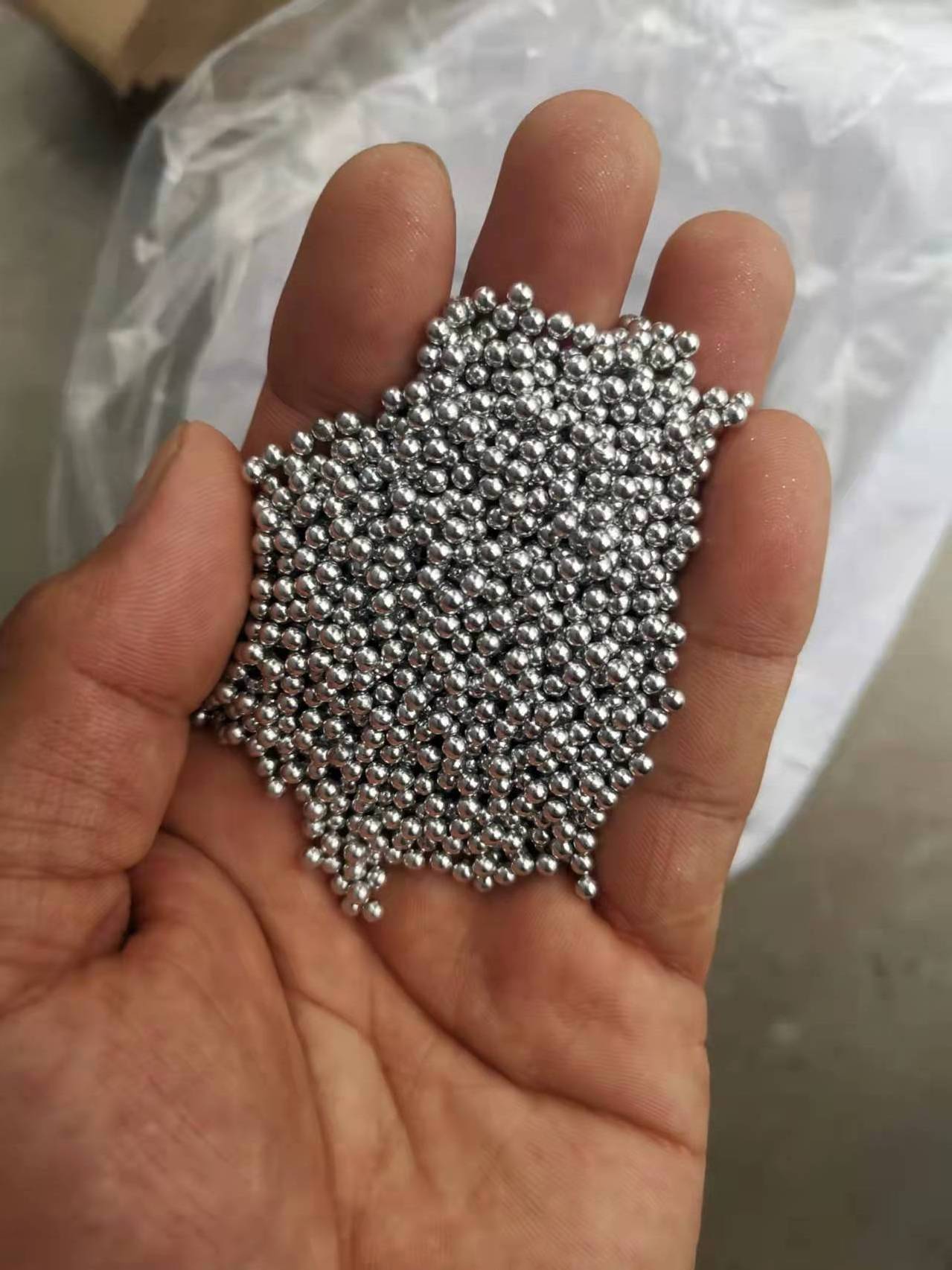 Custom solid aluminum ball aluminum 0.6mm to 30mm industrial 1060 pure aluminum ball