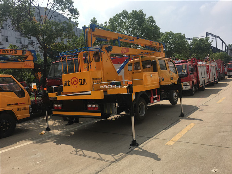 Heavy duty Telescopic Aerial Work Truck 24m high working truck