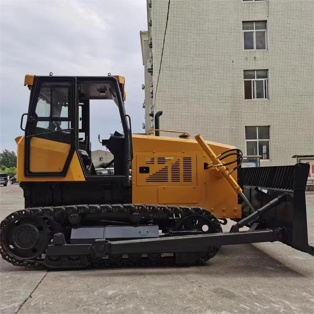 Crawler Tractor with Compact Dozer Mini Bulldozer