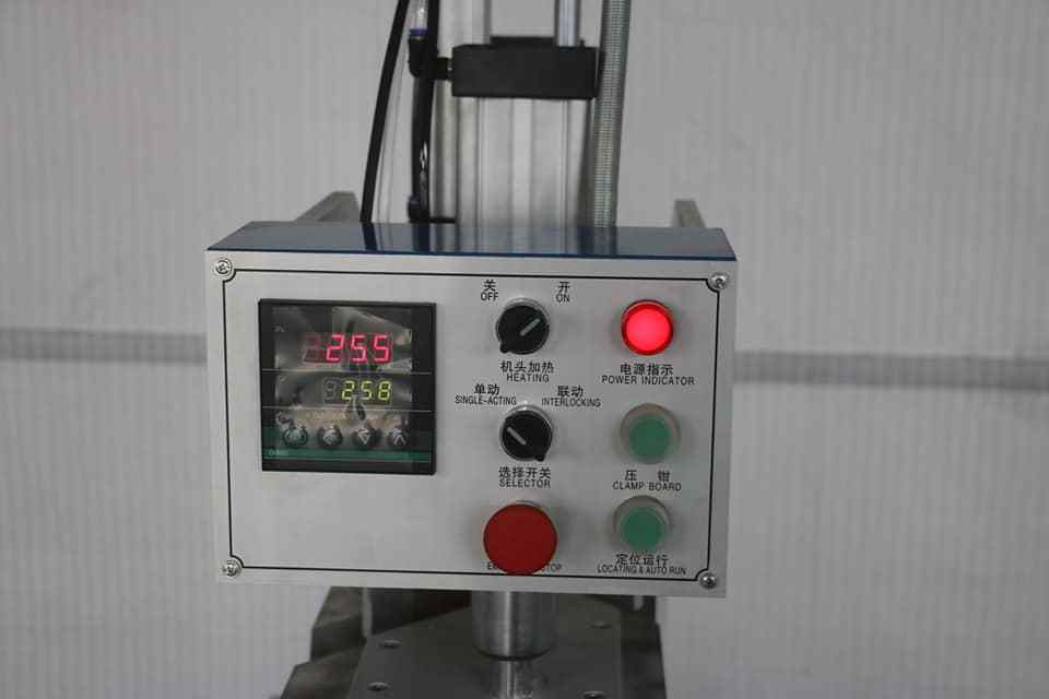 Single Head Welding Machine PVC UPVC Window Machine