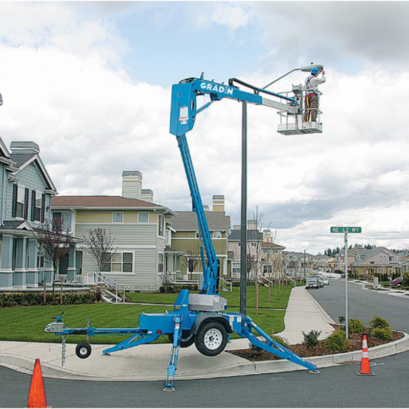 Ce certificated  telescopic 10~20m 200kg load high-end sky trailer towable boom lift for tree work