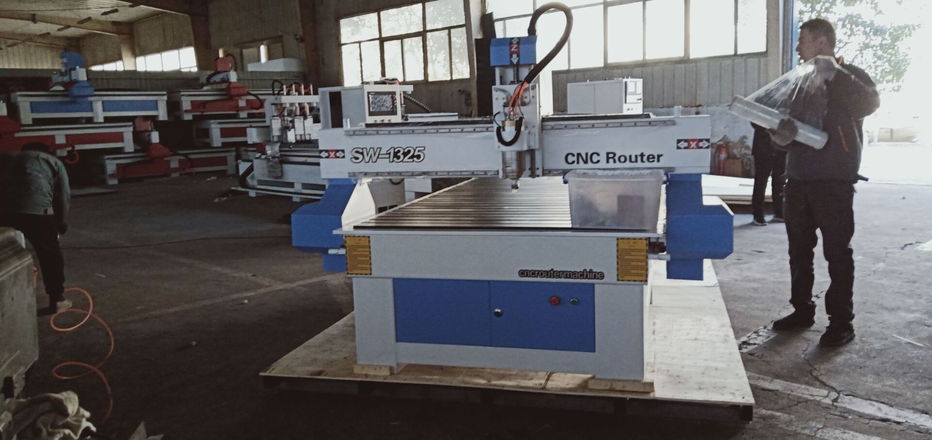 wood cnc machine price 1325 Jinan cnc machine 3d cnc milling machine with CE certificate