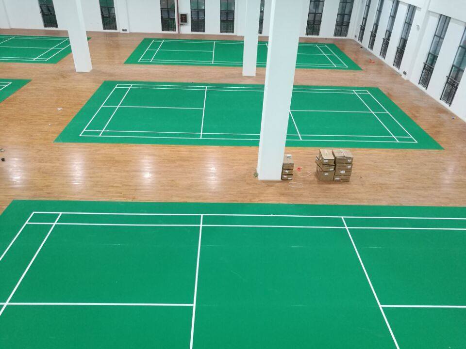 Badminton court flooring for badminton court mat