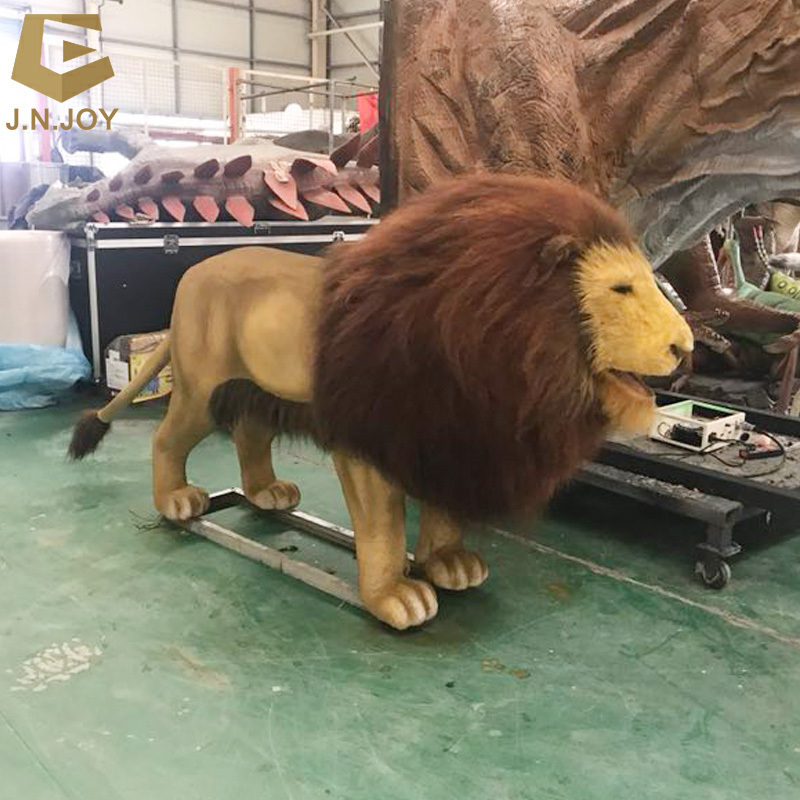 SGAI67 High quality real size africa lion animatronic animal Carved lion model for zoo park