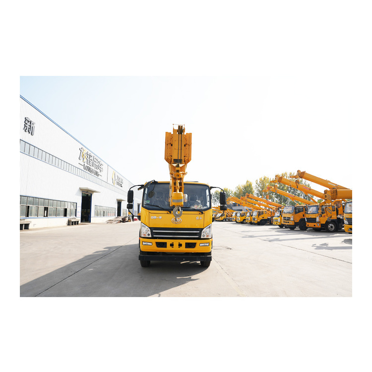 At a Loss 12 ton FAW Jiefang heavy duty truck mobile telescopic stick boom lifting crane