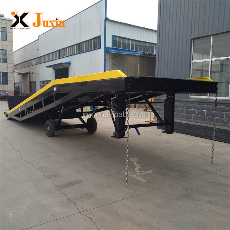 Portable steel Yard Ramp for unloading trucks Mobile Loading Dock Ramp with 15000kgs heavy load capacity for rails cars loading