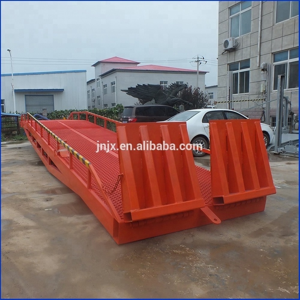 10Ton Forklift Container Truck Used Mobile Yard Ramp Loading And Unloading Platform