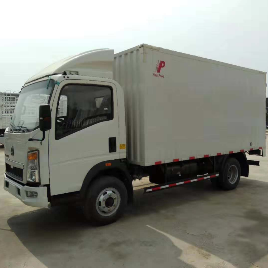 Sinotruk Howo Small Light Duty Box Cargo Truck