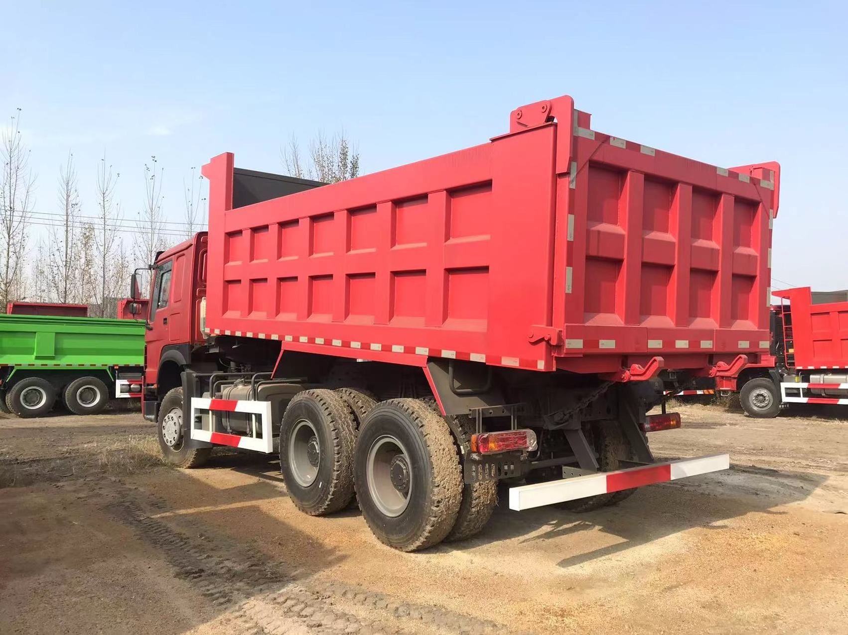 SINOTRUCK HOWO 6x4 70 251 hp to 350 hp coal mine dump truck for sale