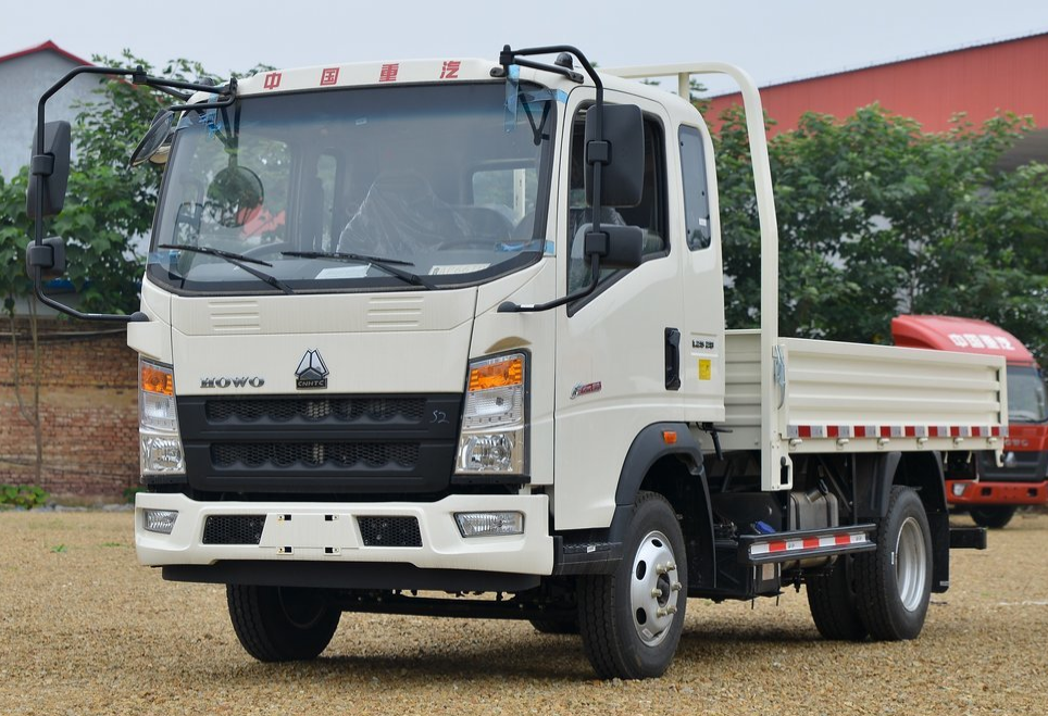 Sinotruk 15 tons howo light truck for sale price in Congo