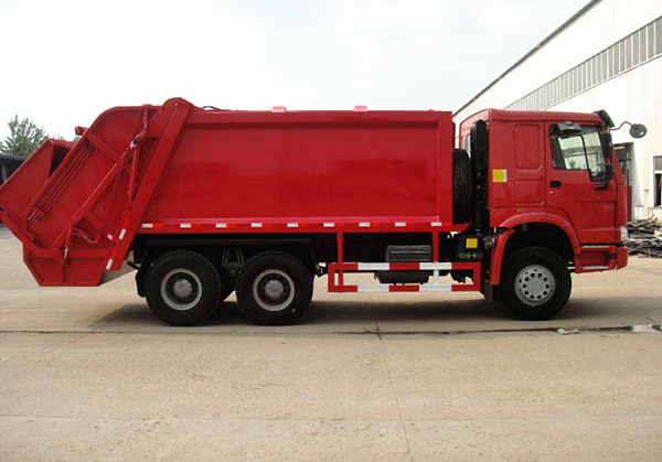 Bottom price howo 3 ton waste bin mini 4cbm container garbage 5cubic meters mini vertical trash compactor truck