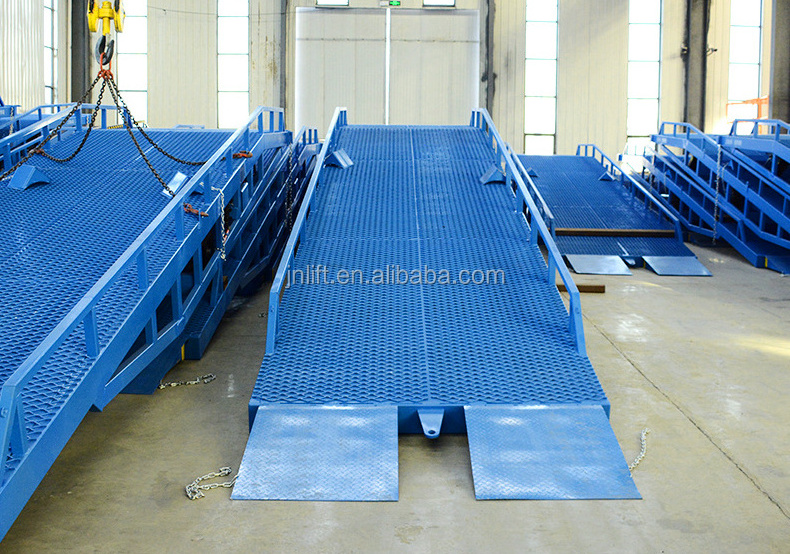 8 ton Mobile Yard Loading Ramps Adjustable Height Forklift Container Dock Ramp Car Loading Ramps