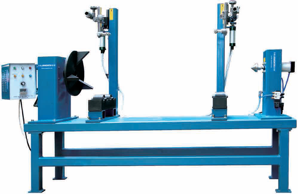 Two gun--circular seam combined automatic welding machine