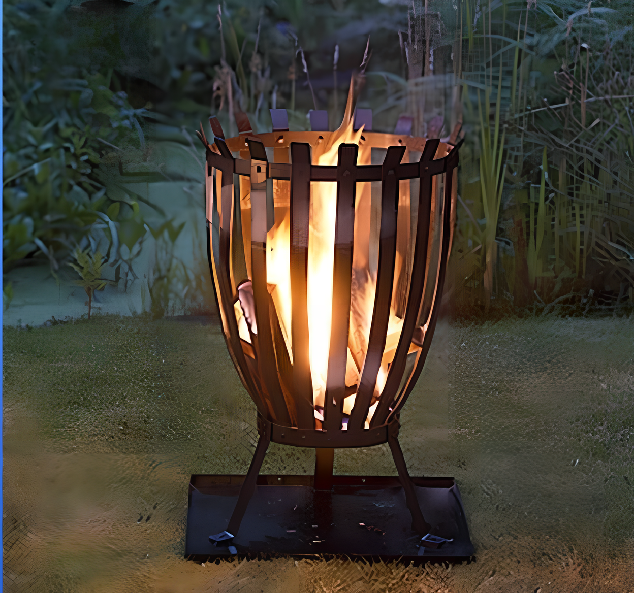 Enjoy the warmth of a  firepit, a portable solution for wood-burning and smokeless fires in the open air.