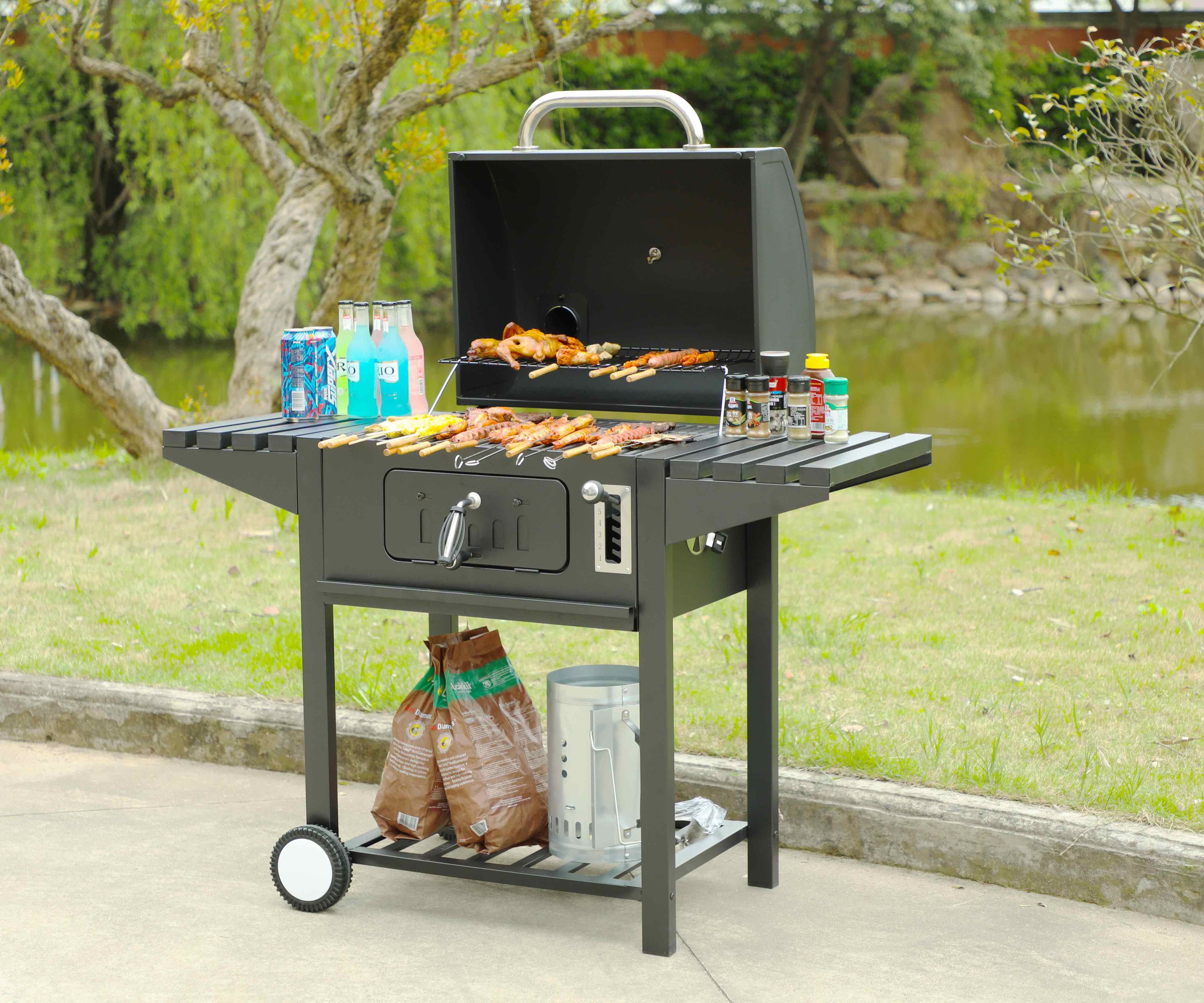 Courtyard Square BBQ Grill Large Hand Barbecue Grill OEM Can Be Customized Outdoor Black Iron Flambe Trolley Garden Trolley