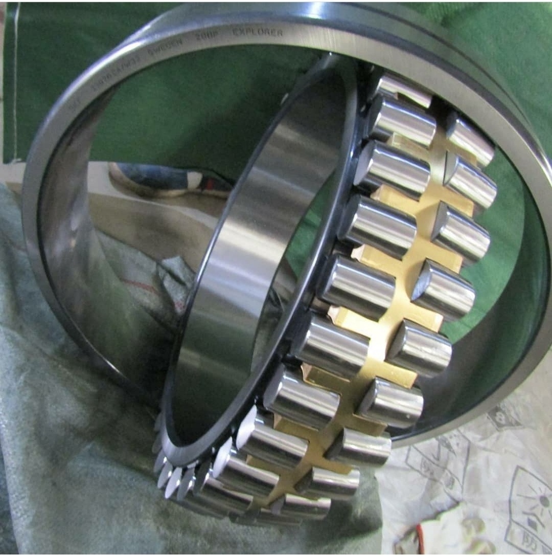 Japan agent original bearing 23026 Spherical Roller Bearing 23027