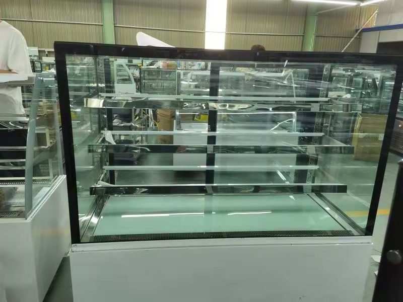 high quality refrigerated cake display cases/bread bakery display /cake display counter