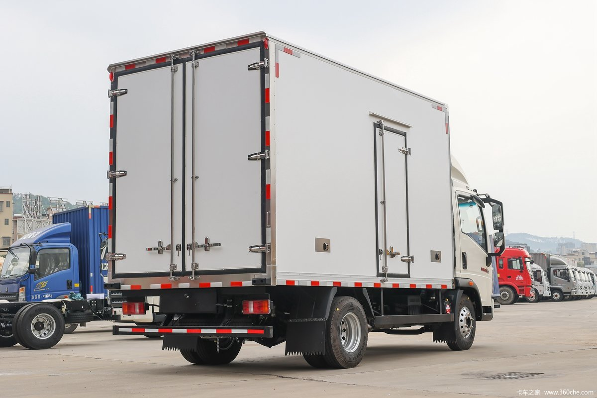 5T Camion Frigorifique Freezer Refrigeration Units 4.2t Payload Trucks Refrigerated For Sale Refrigerator Box Truck