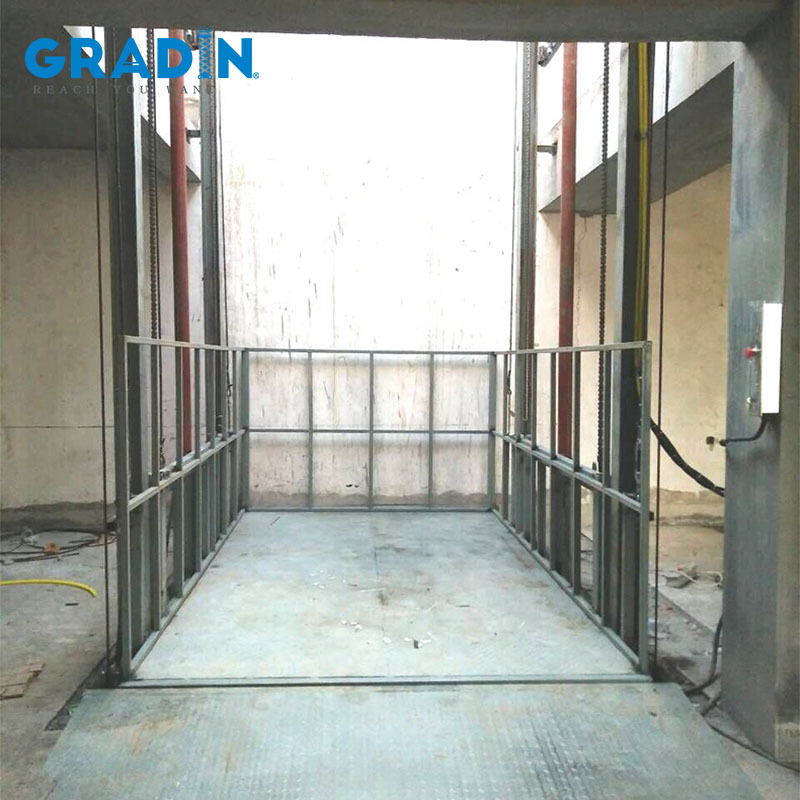 Industrial park vertical lifting material factory freight elevator special lift for transporting goods