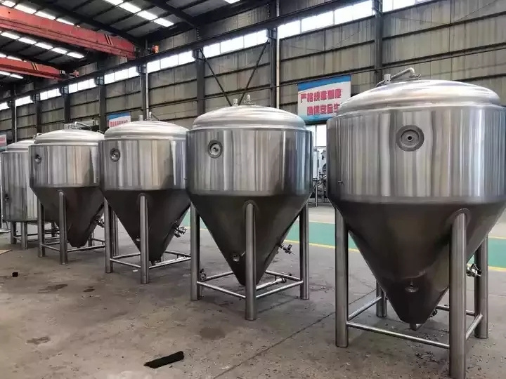 Factory Price 200L 500L 1000L 1500L Micro Beer Two Vessel Brewhouse System Beer Brewing Equipment