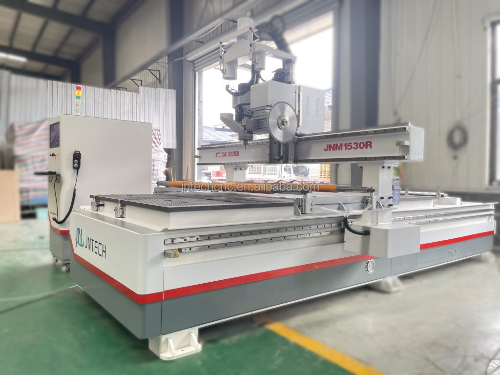 China ATC CNC Router 1325 3d spindle wood cutting machine circular saw door cabinet cutting machine