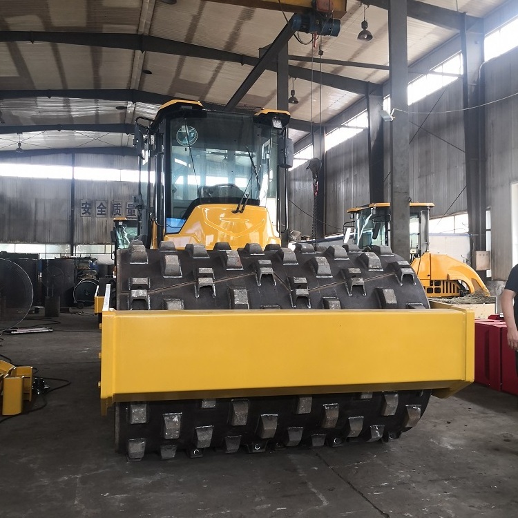 High Quality China Brand Diesel Engine Pneumatic Tire Road Roller THD10T New Road Compactor Low Price