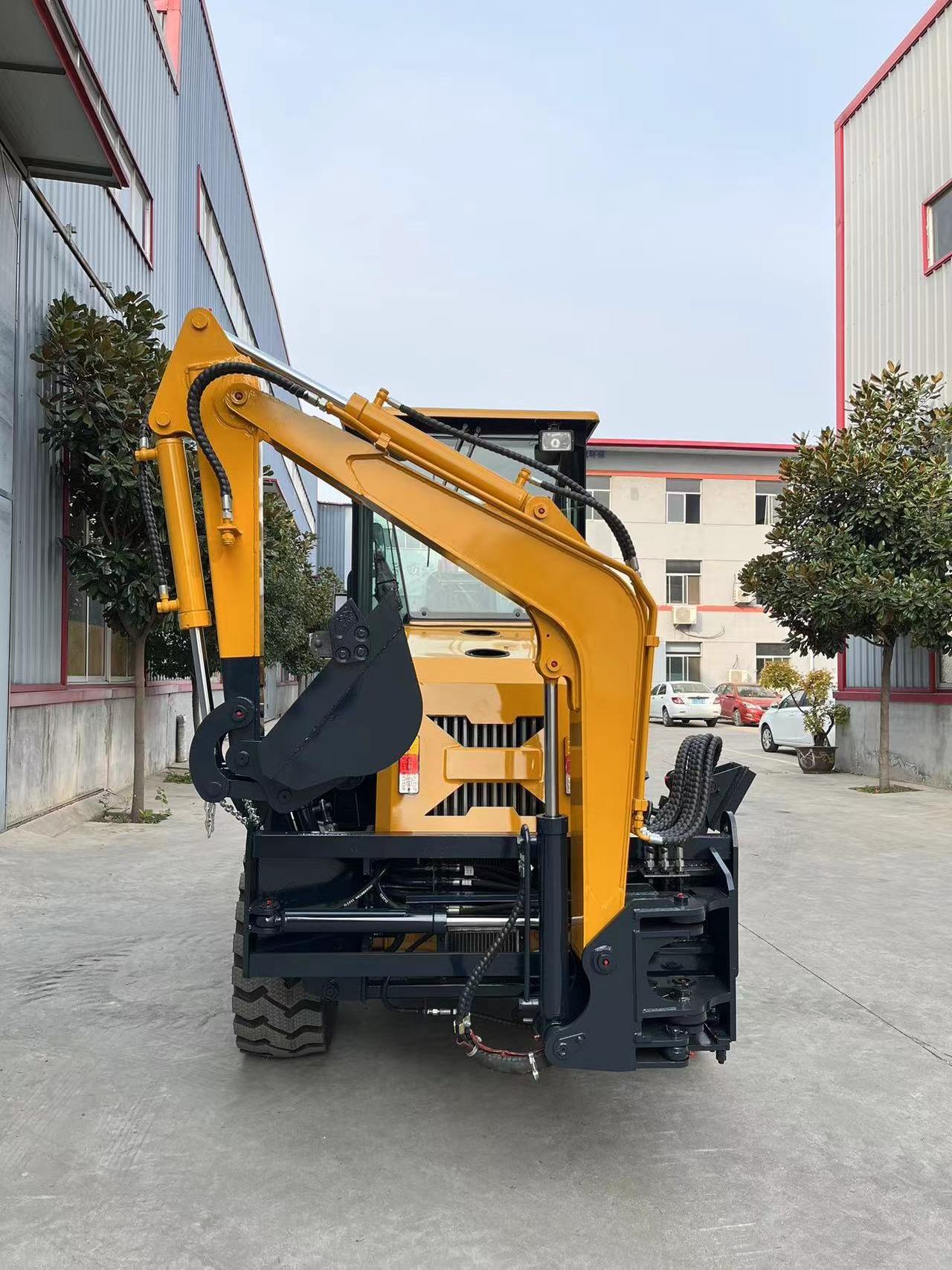 TH10-70 Mini Tractor Backhoe Loader Small Backhoe 4x4 With Attachment Back Hoe For Sale