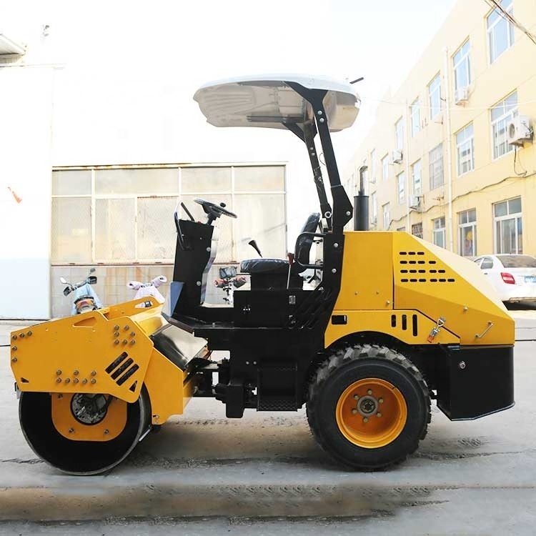 Large Road Roller Suitable For Municipal Repair Pavement Trench Backfill Soil 5 Tons compactor machine