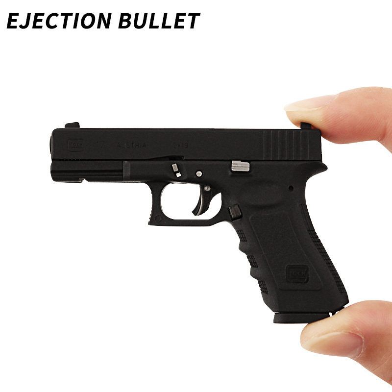 Wholesale Outdoor Glock Toy Gun Pistol G17 Metal Weapon Shell Ejecting 70MM With Bullets