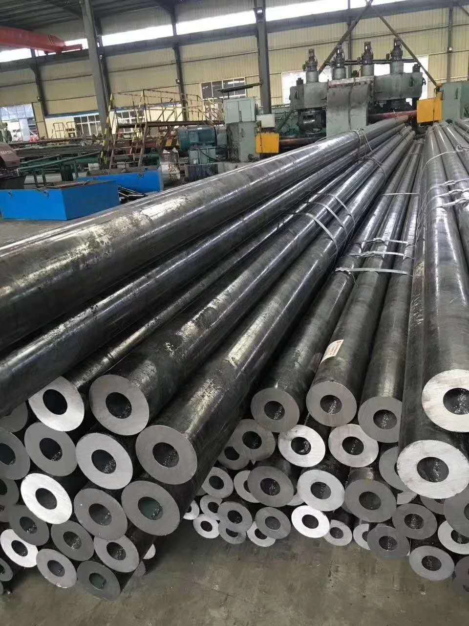 Seamless pipe Spot Cold Drawn Steel Pipe Q195 Q215 Hot rolled Seamless Steel Pipe