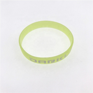 Glowing in the dark silicone fluorescent wristband for party