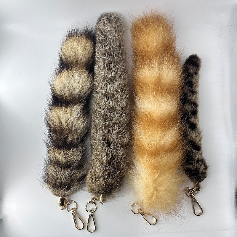 High quality creative tiger tail keychain hot sale cheap raccoon tail key chain pendant car key chain pendant Promotion gift