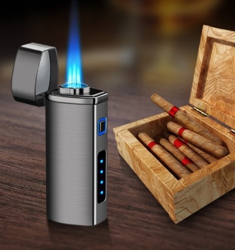 Metal Triple Jet Flame Butane Cigarette Torch Lighter with cigar punch cutter with Customized Logo