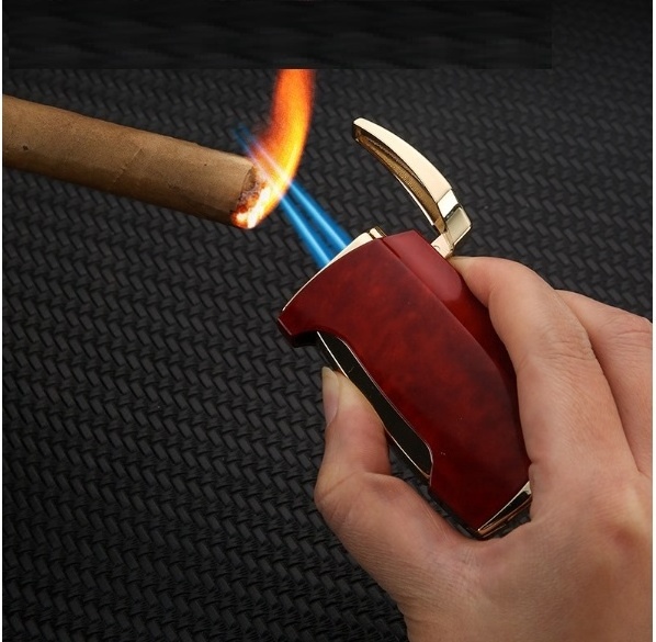 2 Jet Flames Wholesale Cool Metal Cigar lighter Strong windproof Jet torch lighter with cigar cutter Cigar Punch