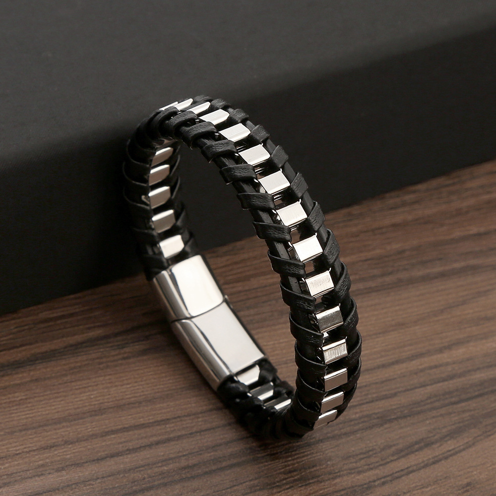 Wholesale Custom Magnetic Stainless Steel Clasp in Black Premium Genuine Leather Bracelet For Men