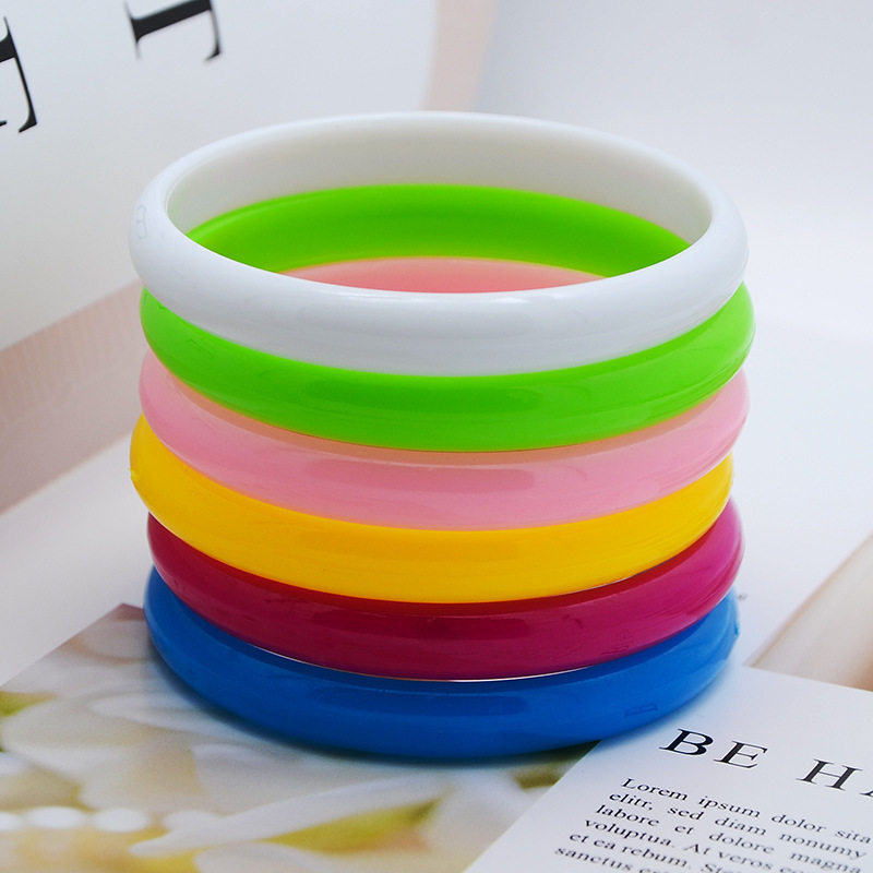 2023 Trendy Wholesale Candy Color  Resin Bangle Bracelet Fashion Square Acrylic Plastic Bangles Bracelet Jewelry