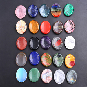 Natural Crystal 7 Chakras Gemstone Worry Stone Colorful Massage Healing Energy Worry Stone for Thump Massage