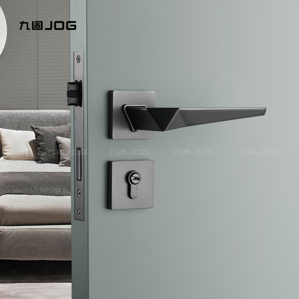 JOG Hardware Factory OEM Zinc alloy  modern design interior bedroom chrome black lever wooden door handles luxury