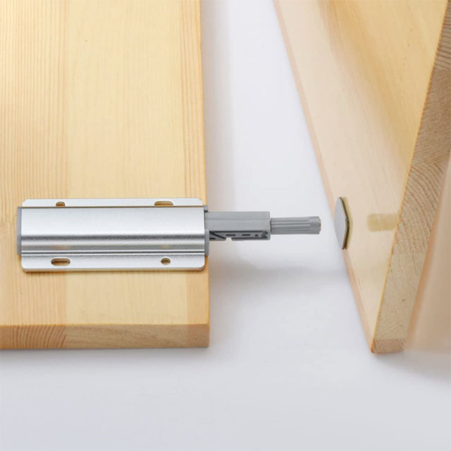 Heavy Duty Magnetic Push Latch