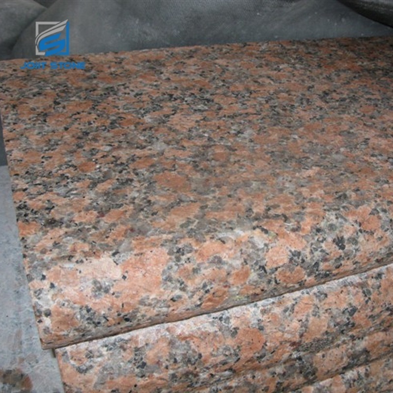 Flamed G562 Maple Red Granite Step With Bullnose Edge