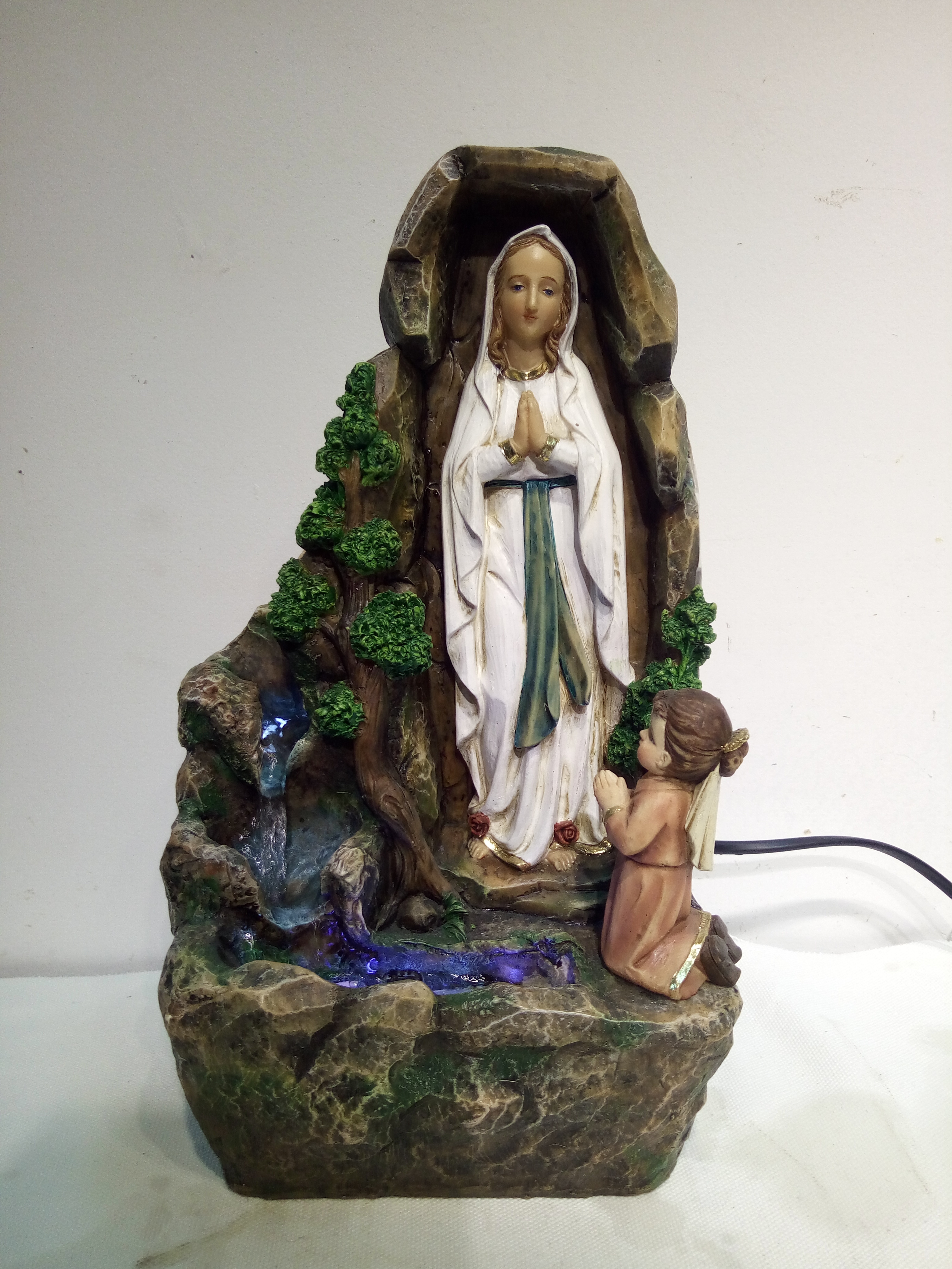 Wholesale Virgin Mary Water Fountain Holly Family Nativity Waterfall