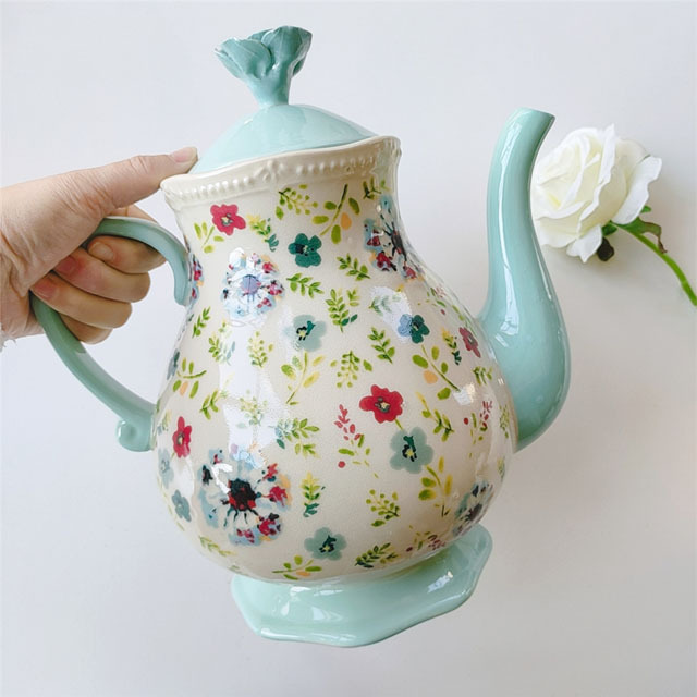 Ceramic flower tea pot with strainer cold kettle for afternoon tea table large coffee pot