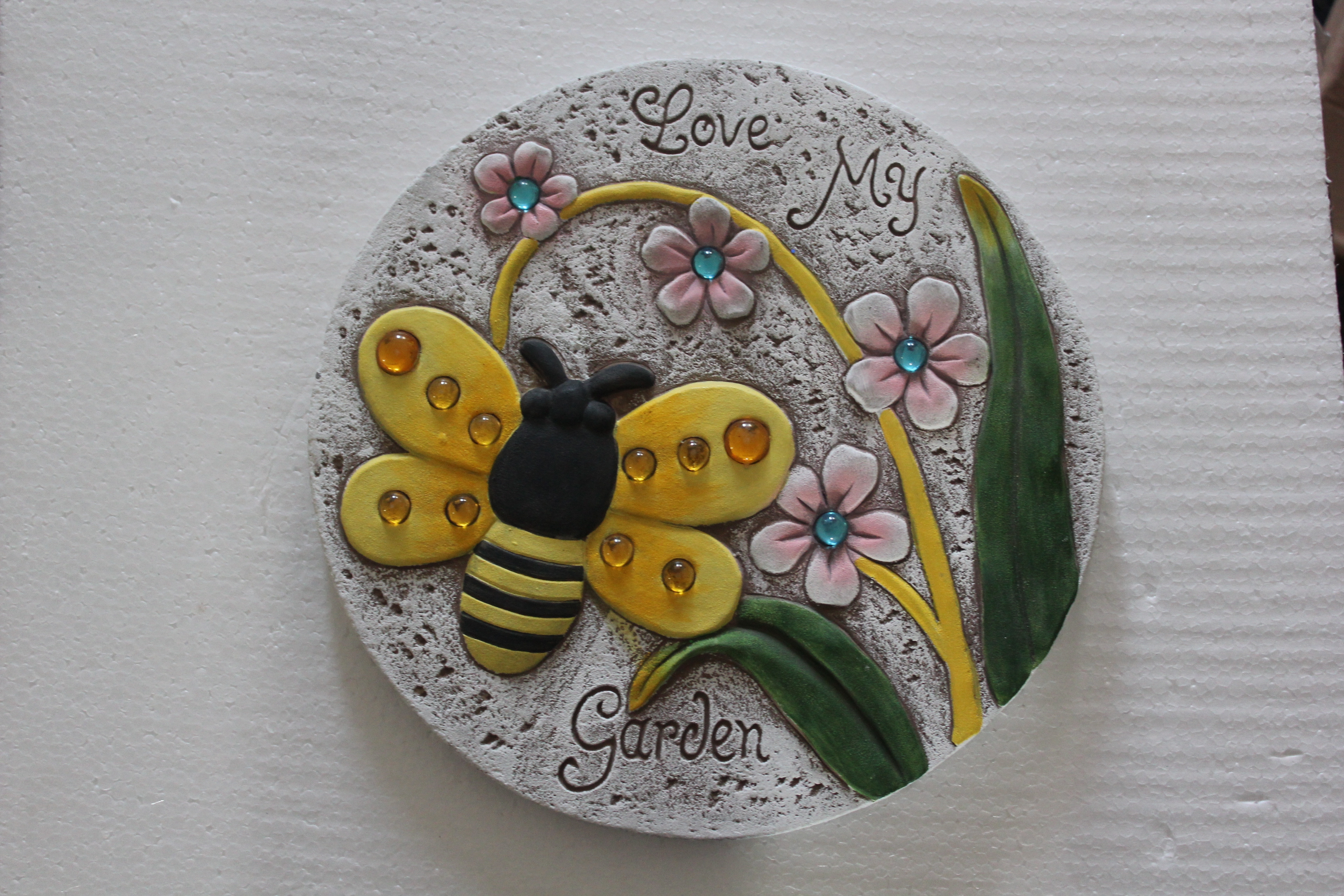 Stepping Stone with Luminous Butterfly and Sunflower Design Decorative Resin Stones Plaque for Your Garden gifts and crafts