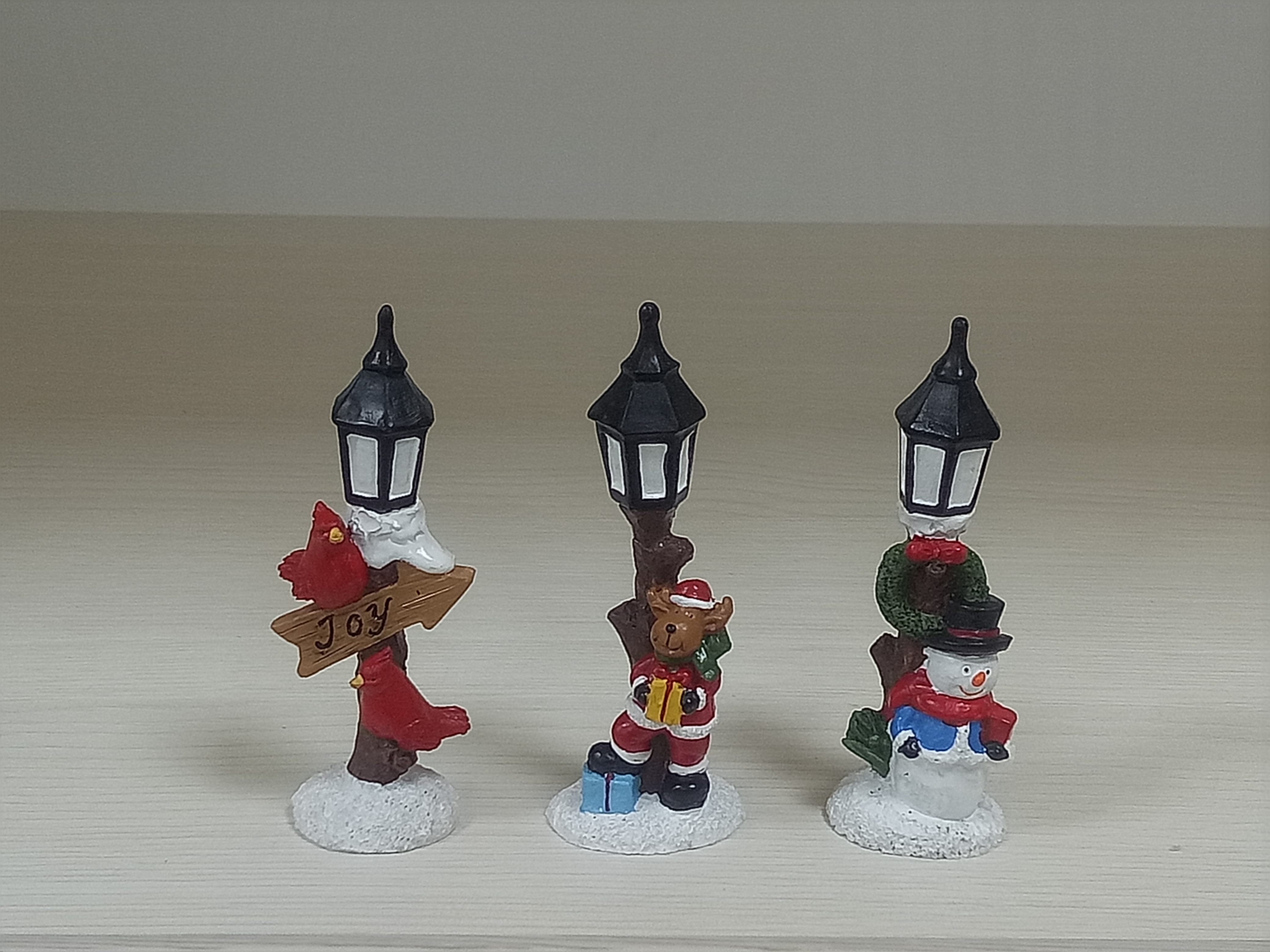 Christmas Village Decoration Gas Lantern Resin Street Lamp Set, Reindeer, Snowman, Cardinal Bid