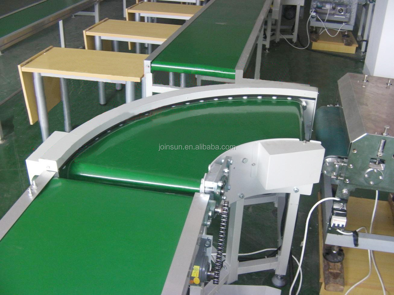 Conveyor belt semi circle return powered conveyor