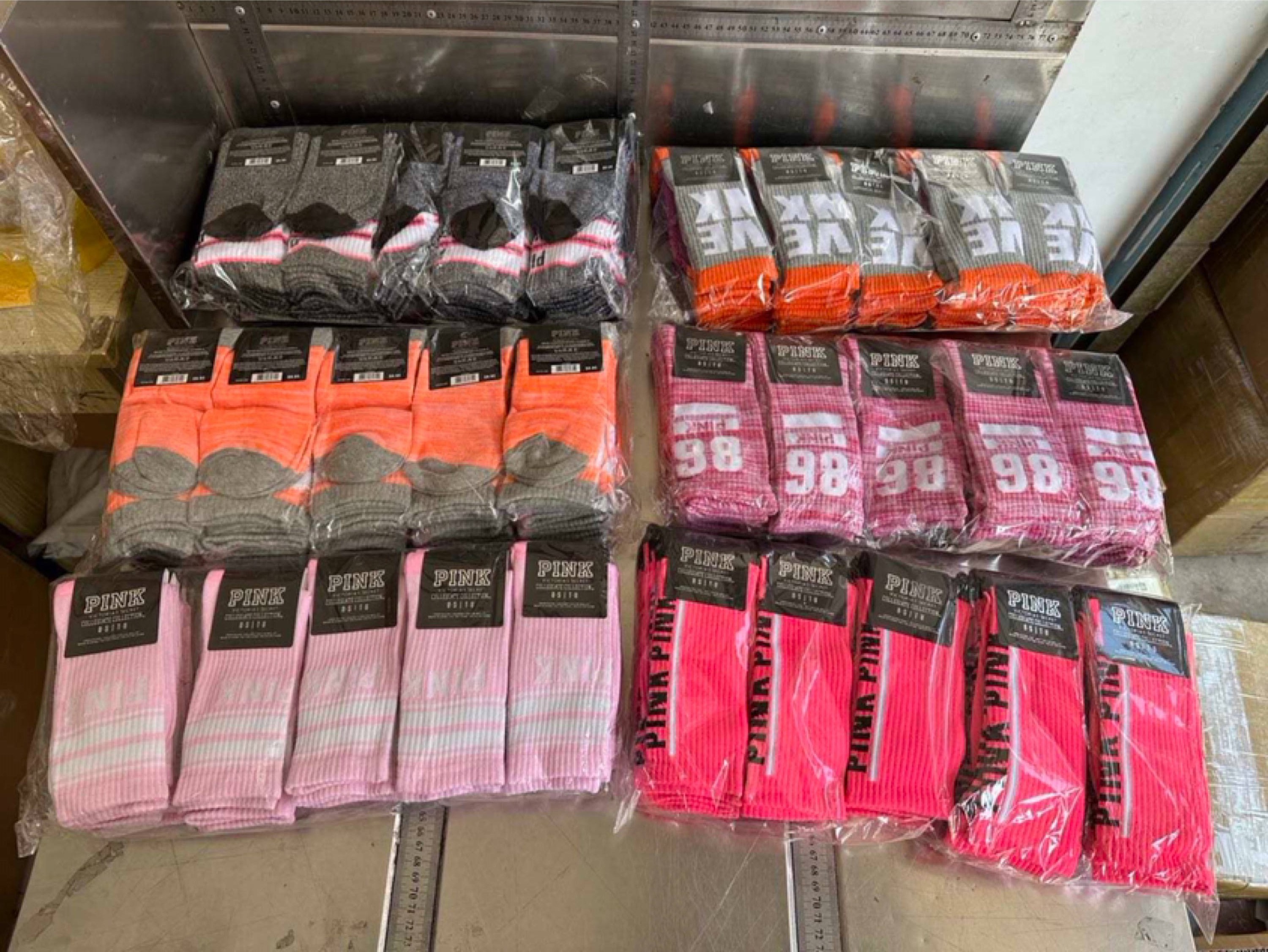 Fashion girls pink soccer athletic grip socks designer custom logo cotton long socks wholesale