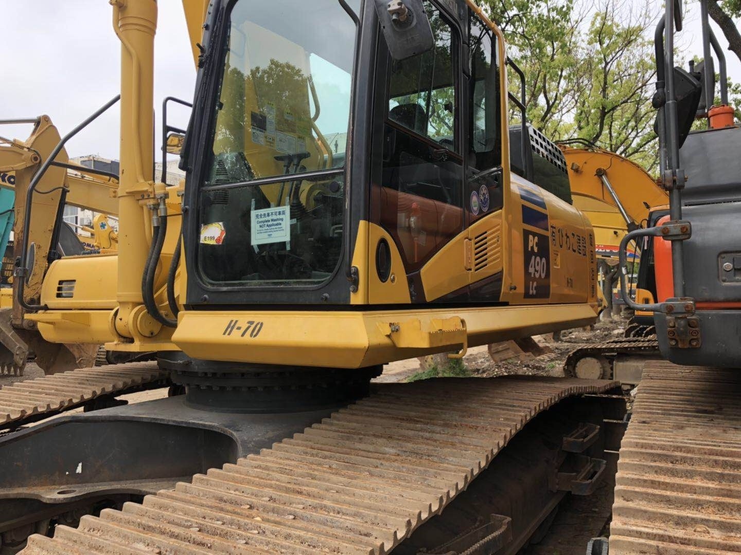 Japan Used Komatsu Excavators PC490-lc 360 50 35 55 120 300 60 70 200 210 220 230 240 Crawler Excavators For Construction Works