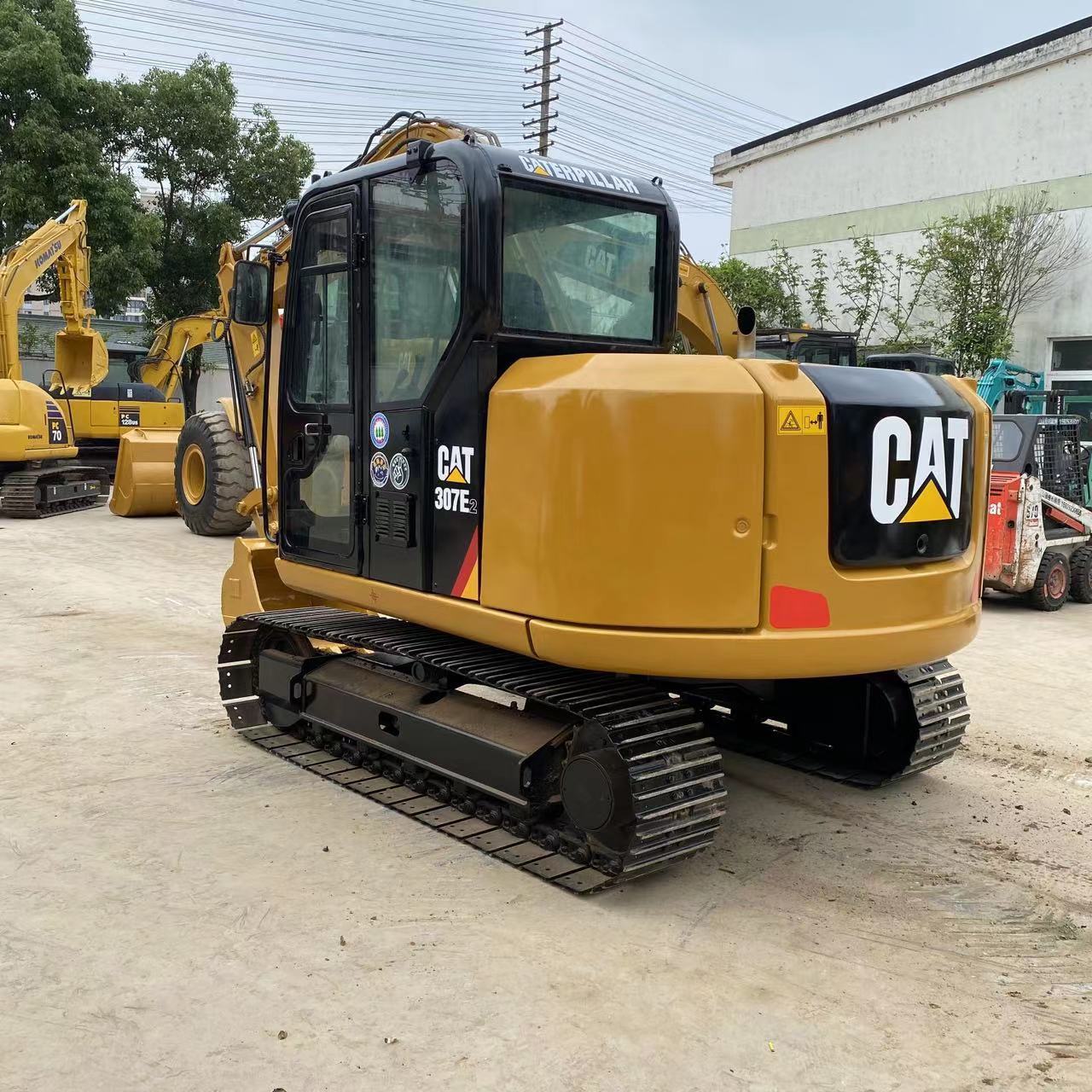 Hydraulic Machine Used Japan Mini Excavators Caterpillar 307 E2 for sale Good Quality in Shanghai